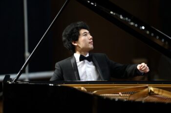 Musical Moments Presents Yuanfan Yang