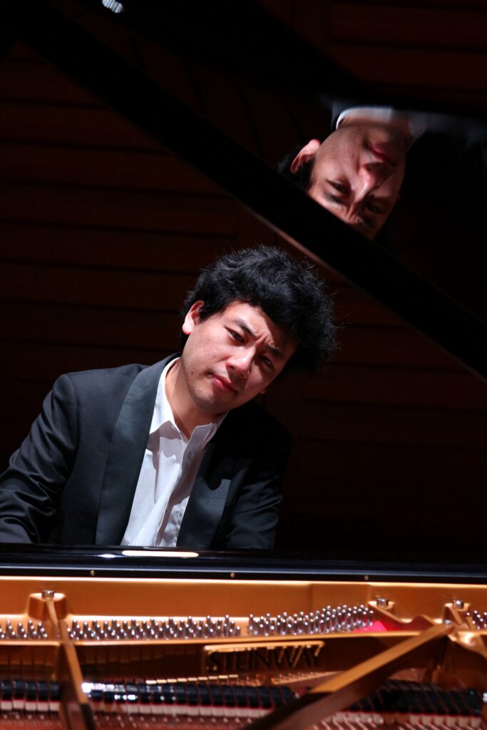Musical Moments Presents Yuanfan Yang